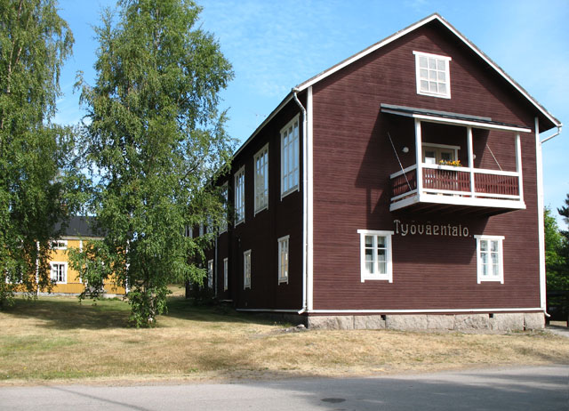 Kannuksen työväentalo. Maria Kurtén 2006