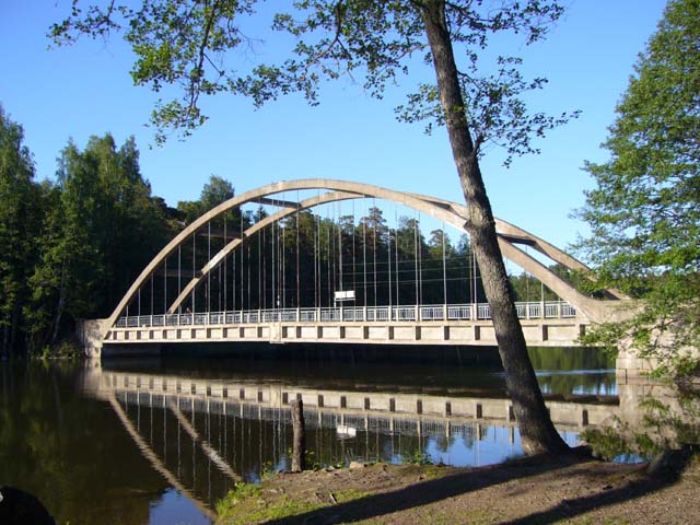 Savukosken silta. Minna Pesu 2007