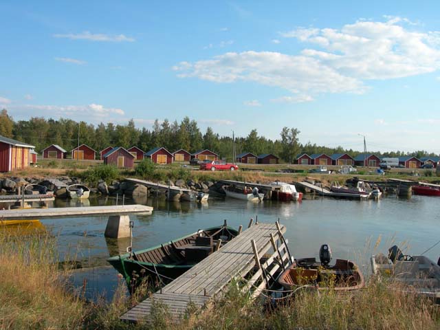 Svedjehamnin satama. Tuija Mikkonen 2006