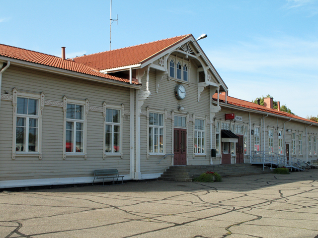 Iisalmen rautatieasema. Soile Tirilä 2006