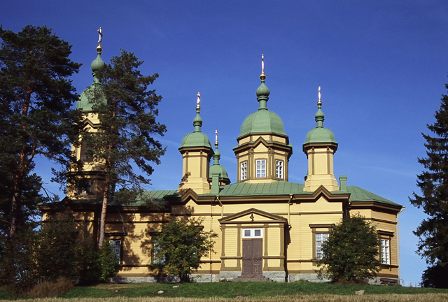 Profeetta Eliaan muistolle pyhitetty Ilomantsin ortodoksinen kirkko. Soile Tirilä 2006
