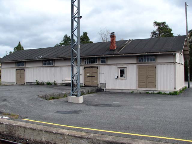 Hankasalmen rautatieaseman tavaramakasiini. Jari Heiskanen 2007