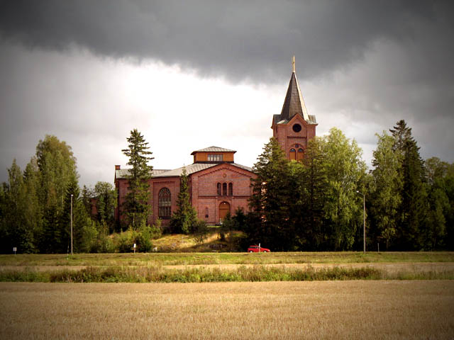 Isonkyrön uusi kirkko. Maria Kurtén 2007
