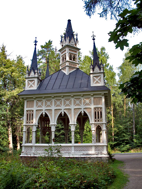 Ruusulinnan paviljonki Aulangon puistossa. Anu Laurila 2007