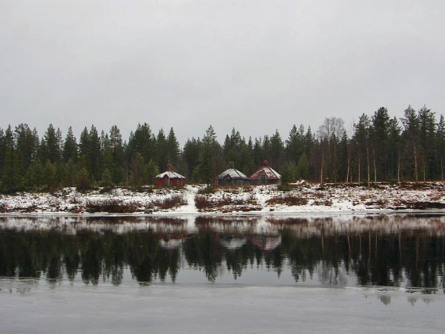 Kesänavettoja Kittilän Alakylässä. Lapin kulttuuriympäristöt tutuksi -hanke 2007
