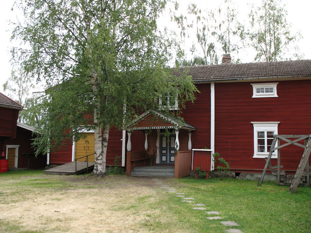 Hämes-Havusen päärakennus. Johanna Forsius 2006