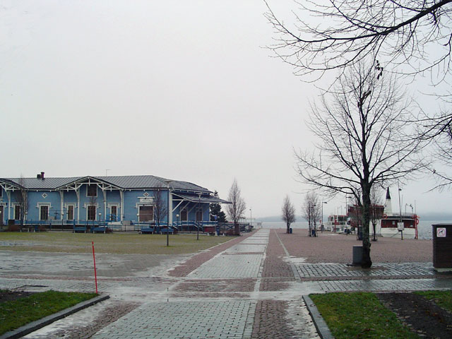 Kuopion satamakonttori. Pekka Lehtinen 2006
