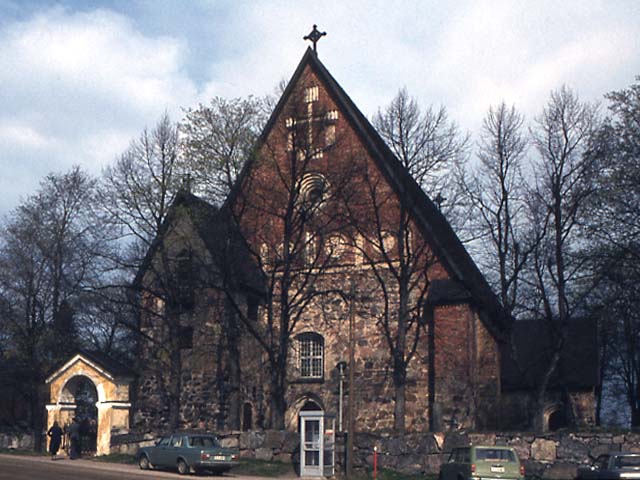 Maarian kirkko. Marja-Terttu Knapas 1980