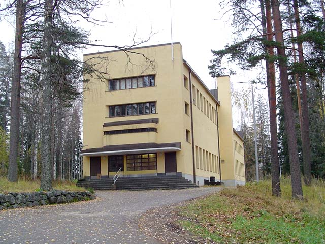 Soittokunta. Ulla-Riitta Kauppi 2004