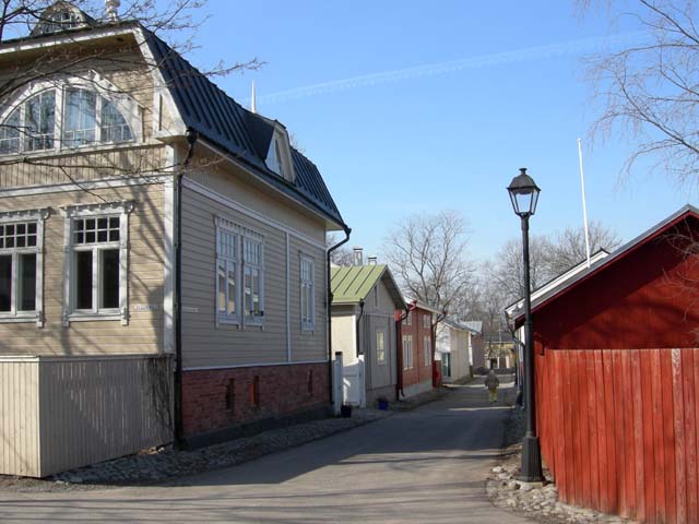 Katunäkymä Naantalin vanhassakaupungissa. Minna Ryyppö 2007