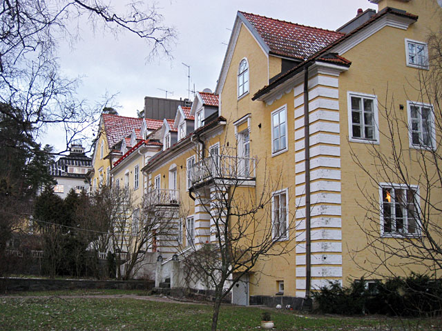Ribbinghofin rivitalo Kulosaaren huvilakaupungin alueella. Hilkka Högström 2008