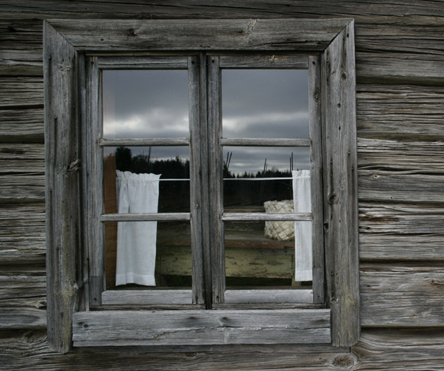 Hämeenkyrö Myllykolun ikkuna Soile Tirilä 