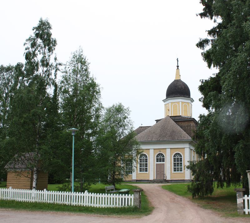 Hyrynsalmen kirkko. Elina Liukkonen 2013