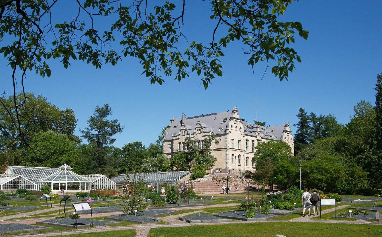 Kasvitieteellinen puutarha ja laitosrakennus. Wiki Loves Monuments, CC BY-SA 4.0 Jussi Helimäki 2018